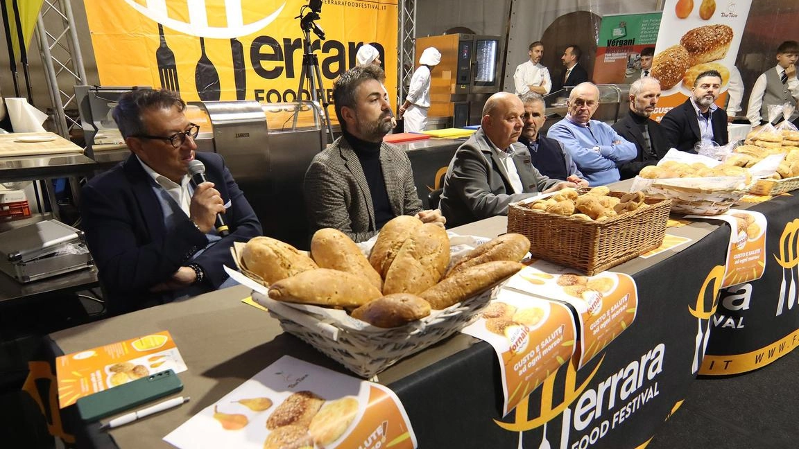 Il pane incontra la pera Williams. PanPera, una delizia per i bambini