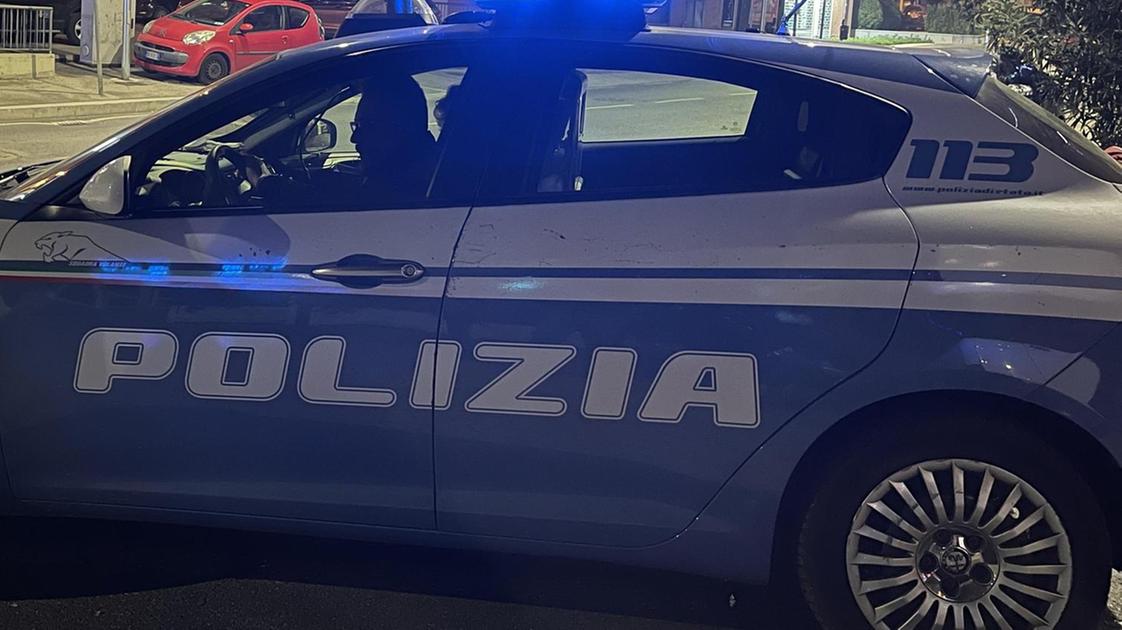 Padova, tenta di aggredire con un’ascia due poliziotti: arrestato