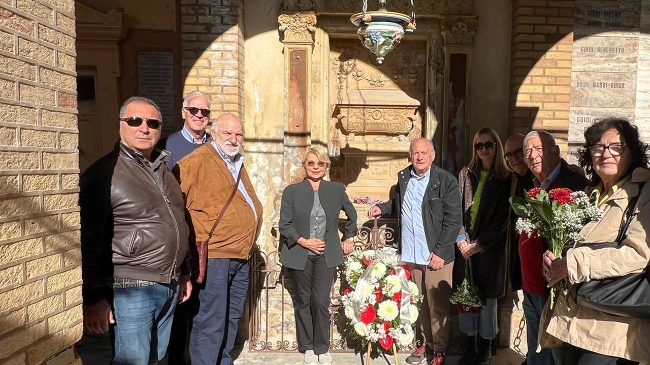 Una delegazione del Circolo guidata dal presidente Gino Troli