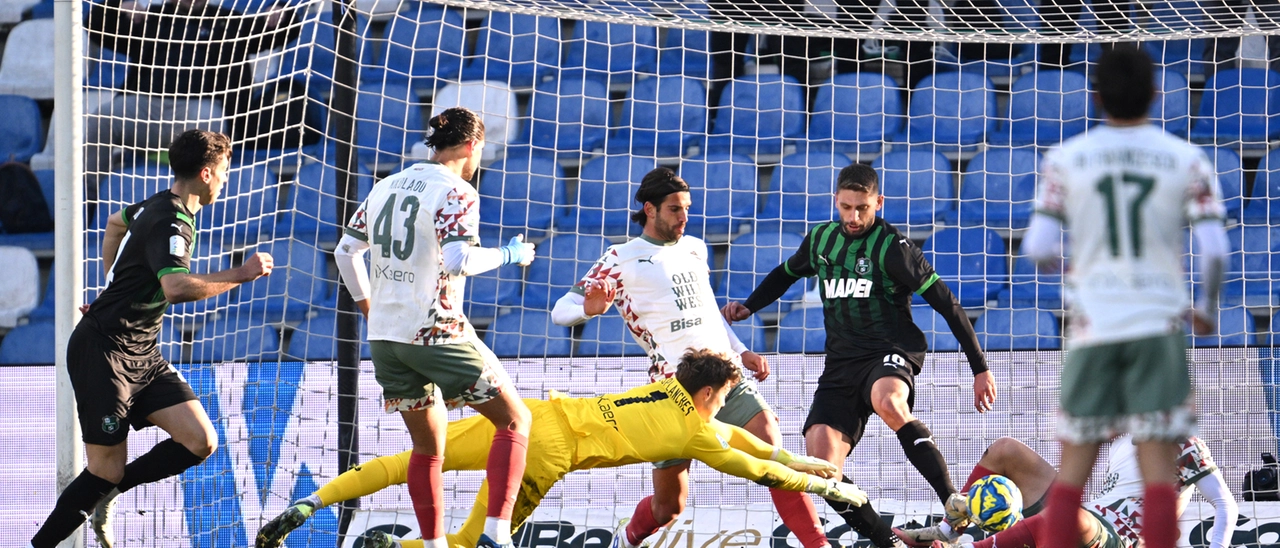 Sassuolo-Palermo 2-1, settima vittoria di fila dei neroverdi