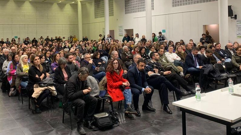 I genitori presenti all’assemblea alla sala parrocchiale Gesù Redentore