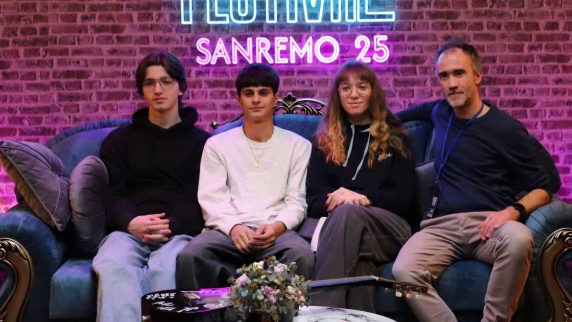 Studenti dietro le quinte di Sanremo