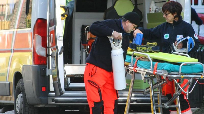 Un grave incidente si è verificato ieri mattina in strada Vignolese. Erano circa le 11.40 quando una donna a piedi è...