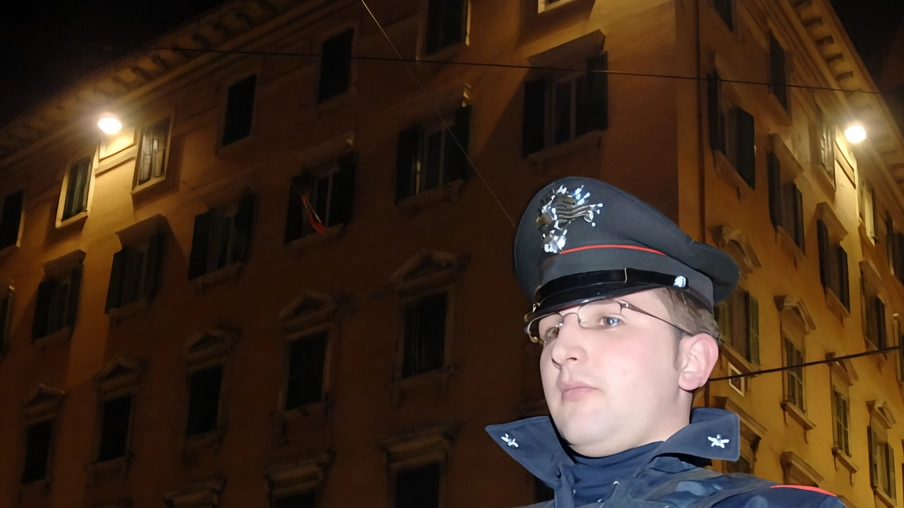 I controlli dei carabinieri lungo le strade cittadine: alzate le misure di sicurezza per il concertone di piazza Pertini anche in seguito all’attentato in Germania