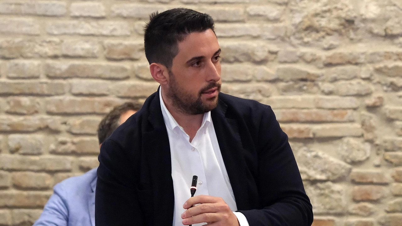 Il segretario provinciale del Partito Democratico Francesco Ameli