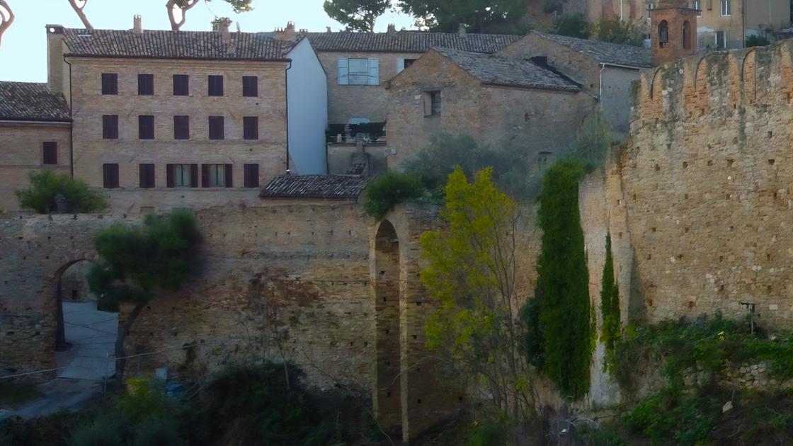 Cimitero monumentale e Marano, ecco le ditte scelte per i lavori