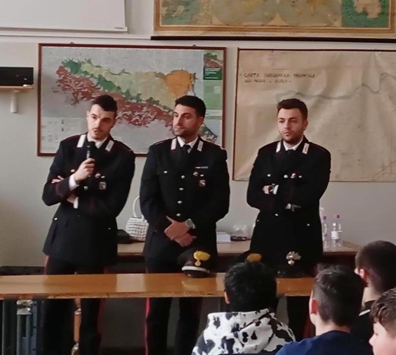 Carabinieri insegnano legalità a Brescello e Poviglio