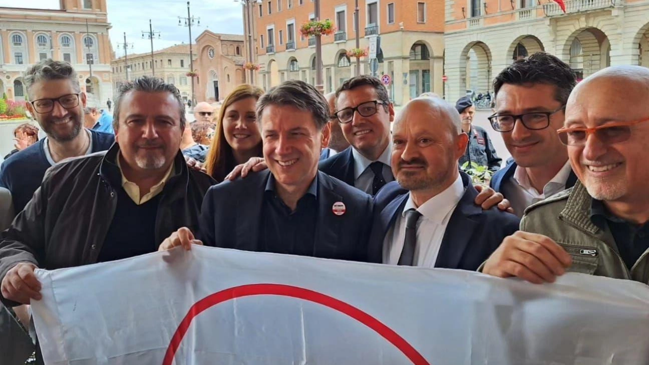 Arriva Giuseppe Conte. Il leader M5S in tour sui luoghi della Resistenza