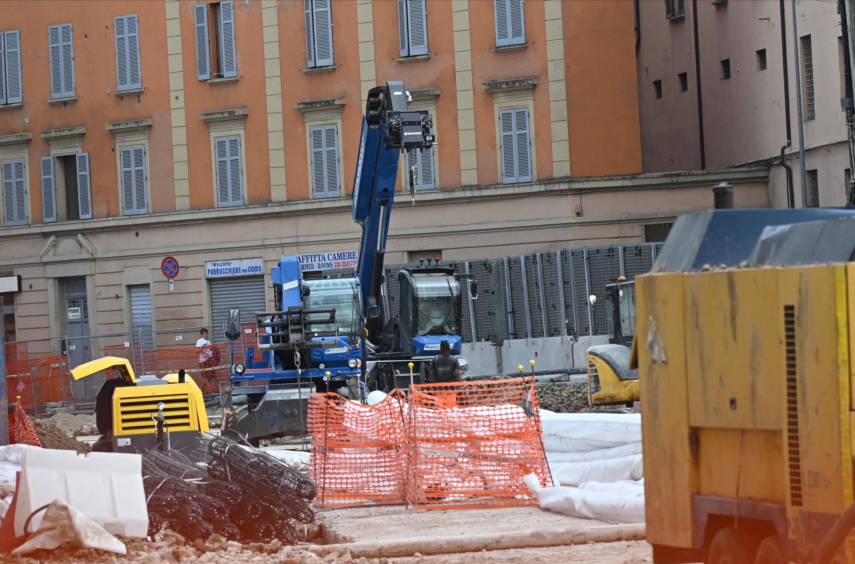 Tram cantiere 