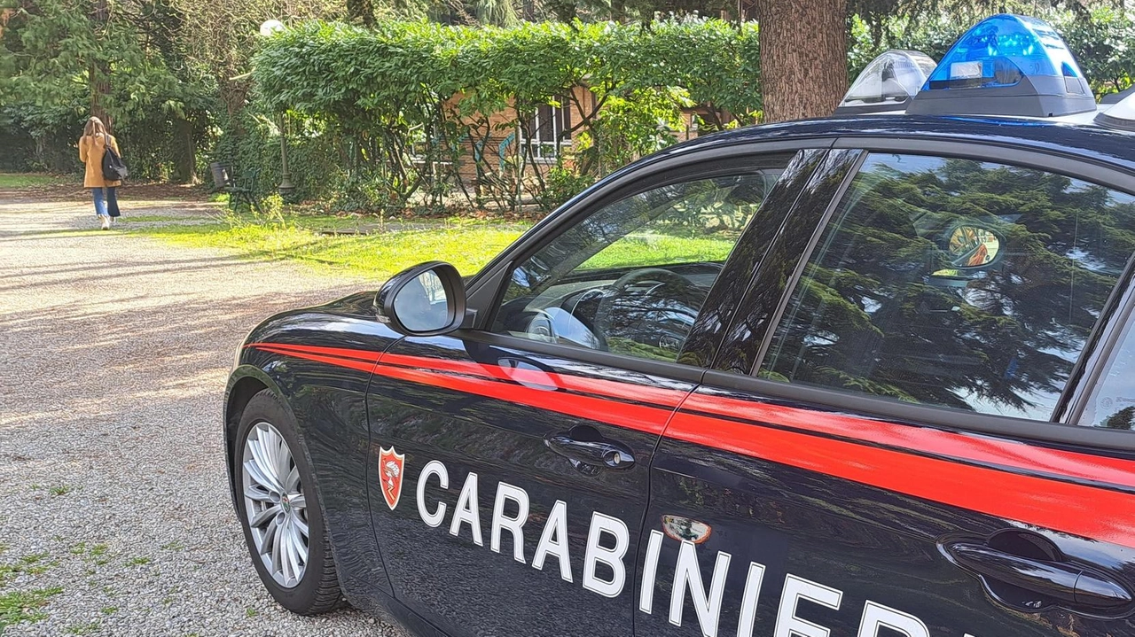 Venerdì notte i ragazzi sono andati dai carabinieri per denunciare l’aggressione, che è avvenuta in corso Vallisneri