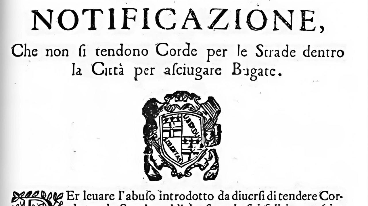 L'Assunteria nel 1702 proibisce di stendere il bucato per strada a Venezia per motivi di decoro urbano e per prevenire furti.