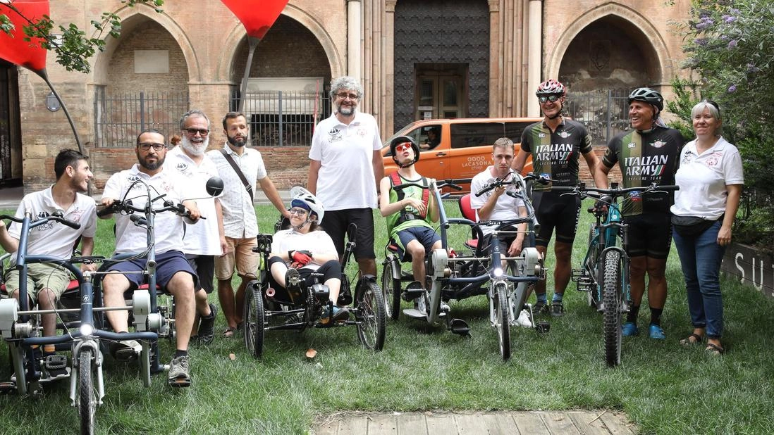 Dolomiti per tutti con i tandem dell’inclusione