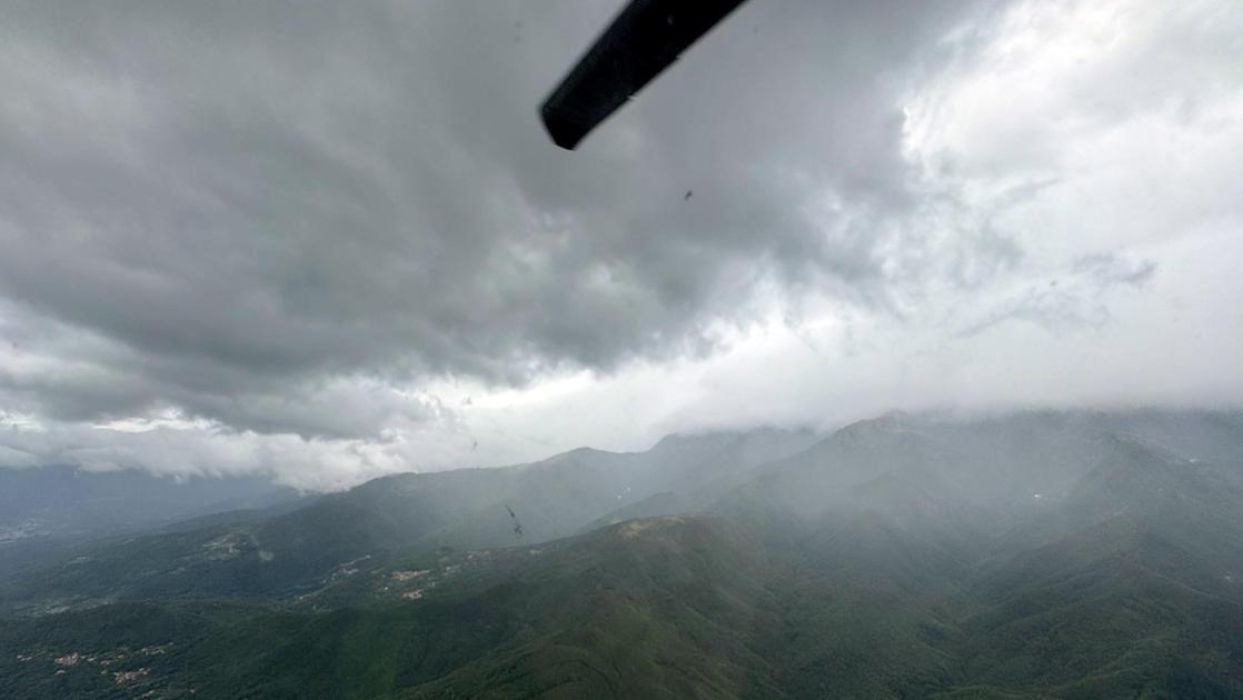 Aereo disperso trovato caduto in Appennino: morti i tre francesi a bordo