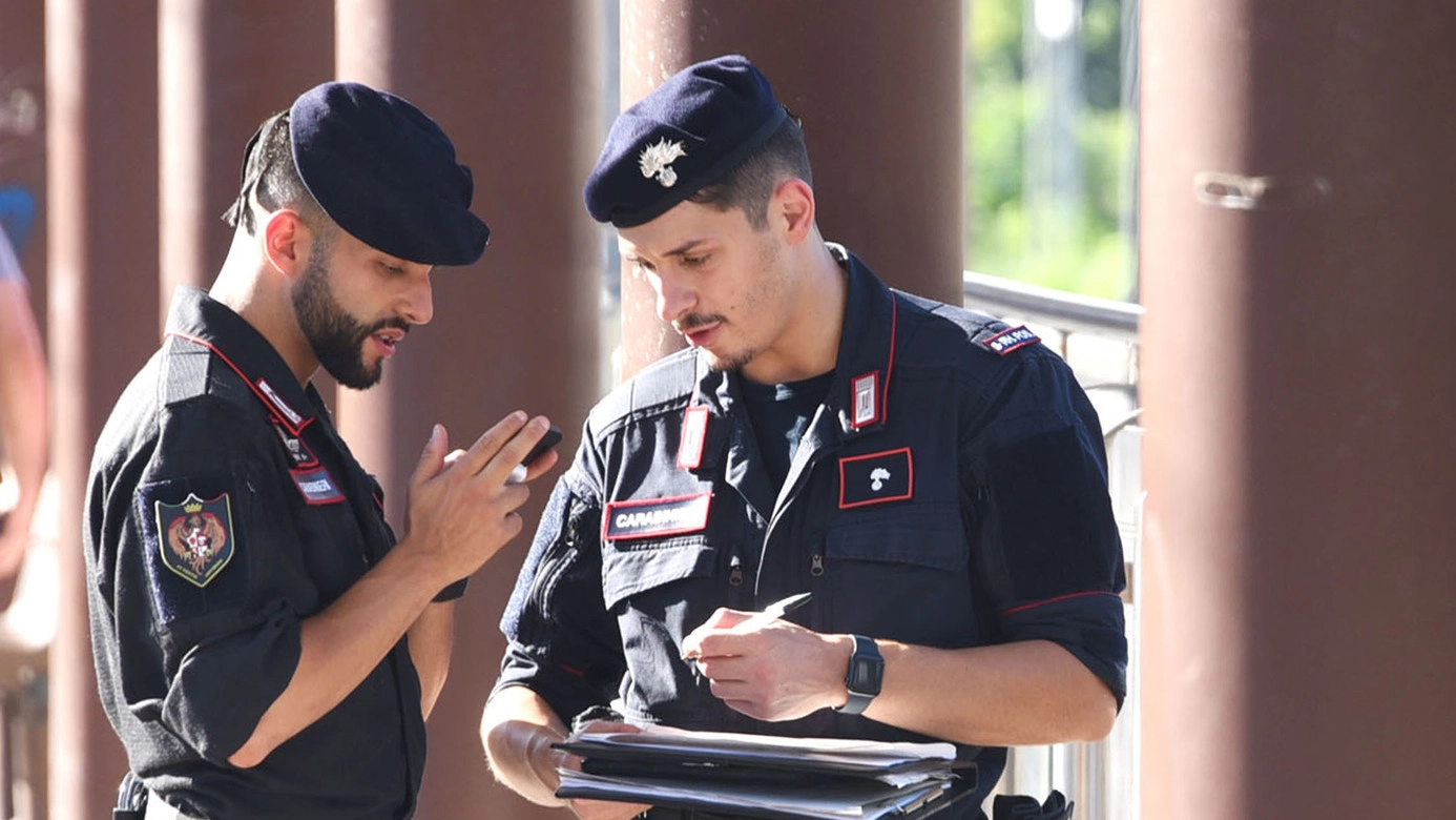 Rissa alla festa di compleanno, intervengono i carabinieri