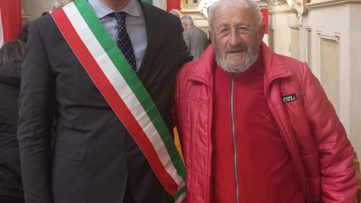 Il presidente del Consiglio comunale, Roberto Visani, ha ribadito l’importanza dei valori di pace, democrazia e memoria