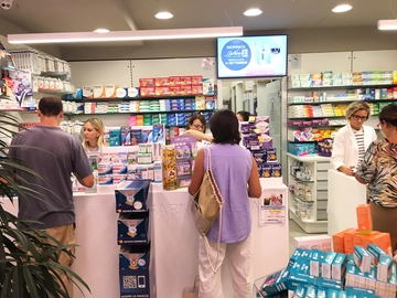 Che disastro il Cup: nelle farmacie non funziona e al telefono è un’odissea