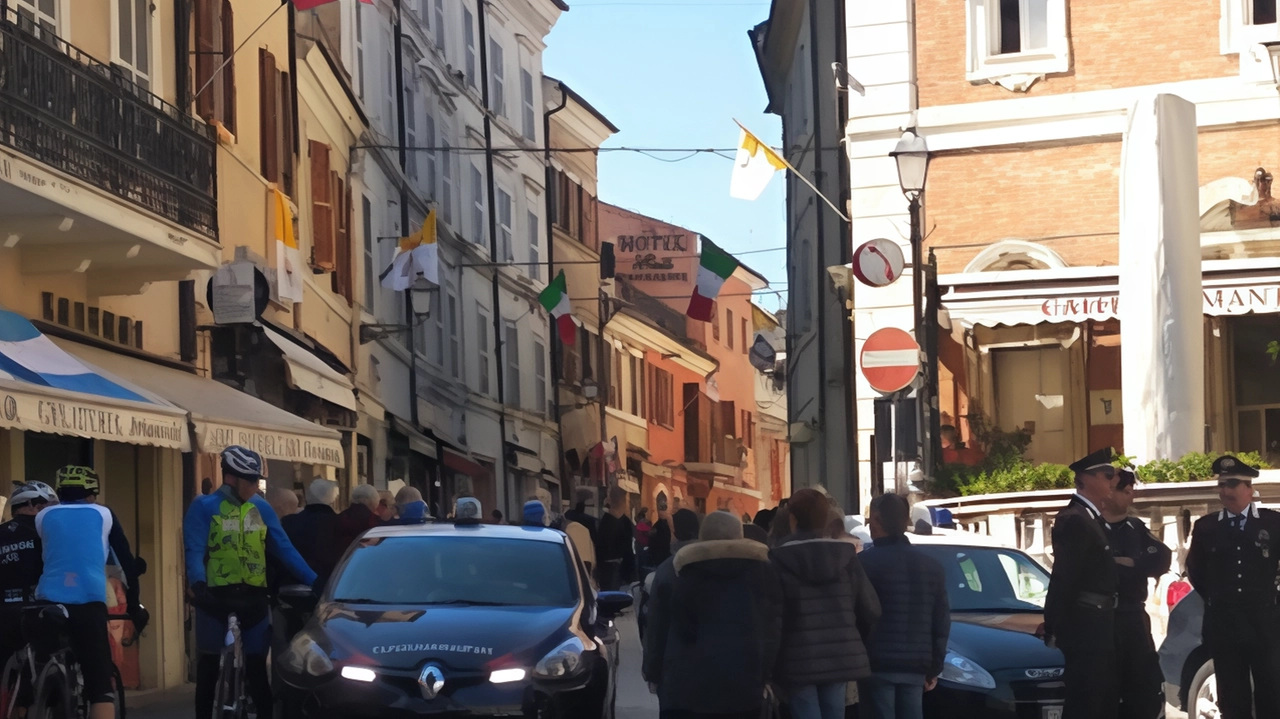 E’ un 34enne pregiudicato. Era stata avviata una trattativa,. ma l’uomo non voleva saperne. E’ stato immobilizzato.