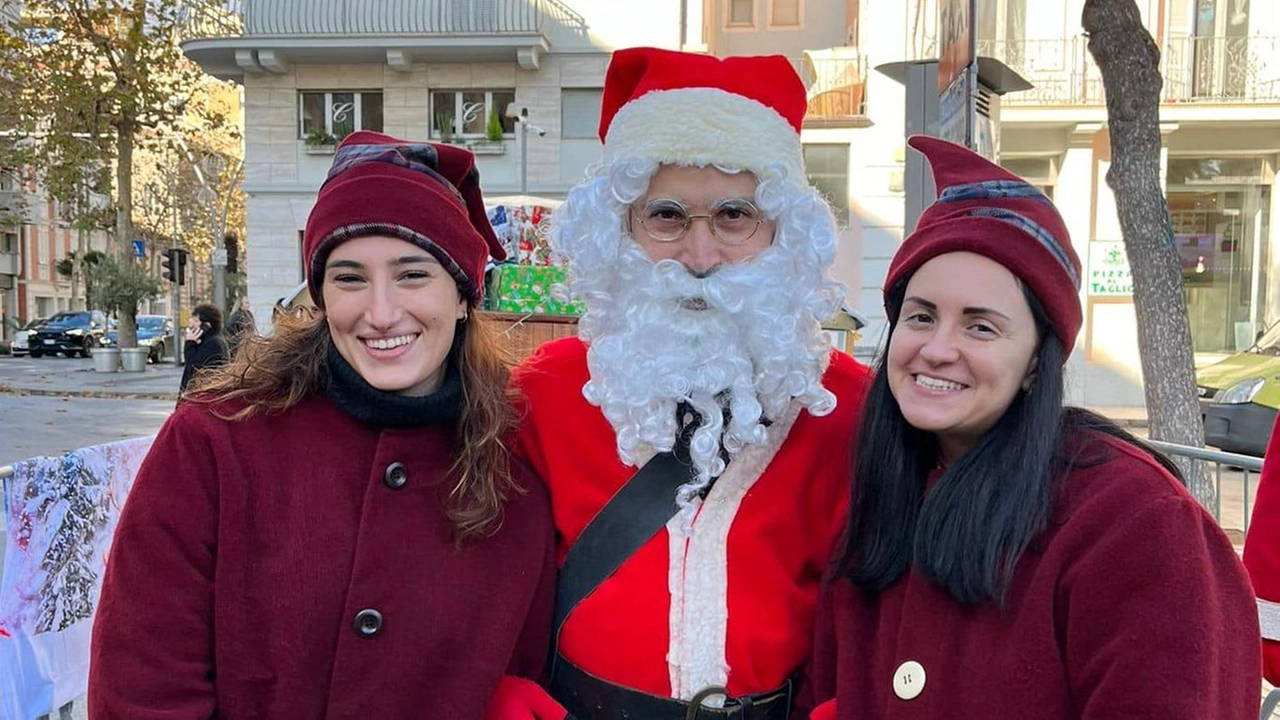 Torna il consueto appuntamento con "Babbo Natale arriva dal mare" con la Croce Verde e la Guardia costiera, domani...