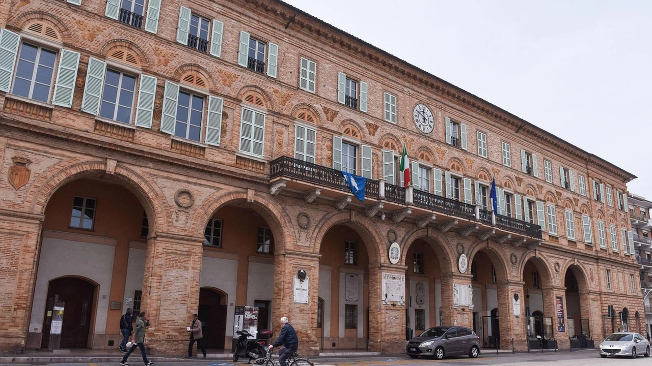 Il municipio di Civitanova