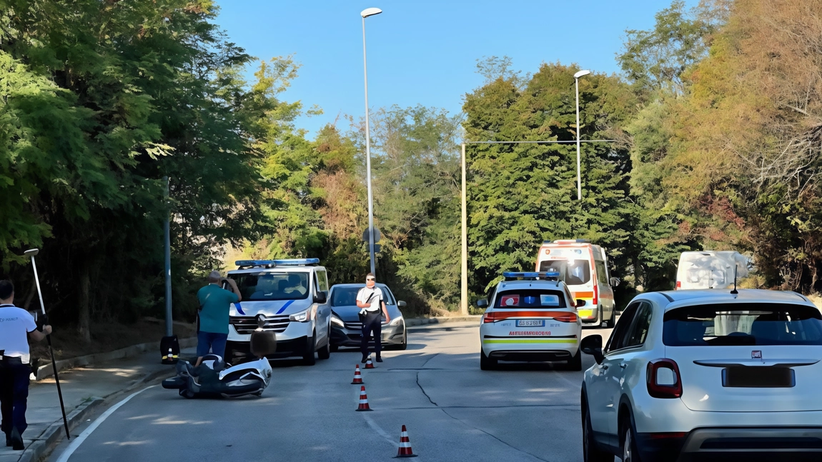 Lo scooter coinvolto nell’incidente di ieri mattina in via Angelini