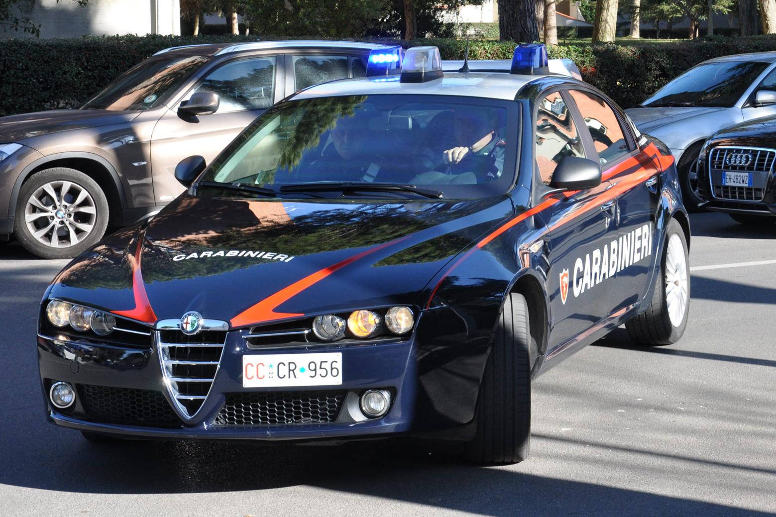 Modena, ragazzina scomparsa, i carabinieri la ritrovano. La mamma in lacrime: «Vi ringrazio»