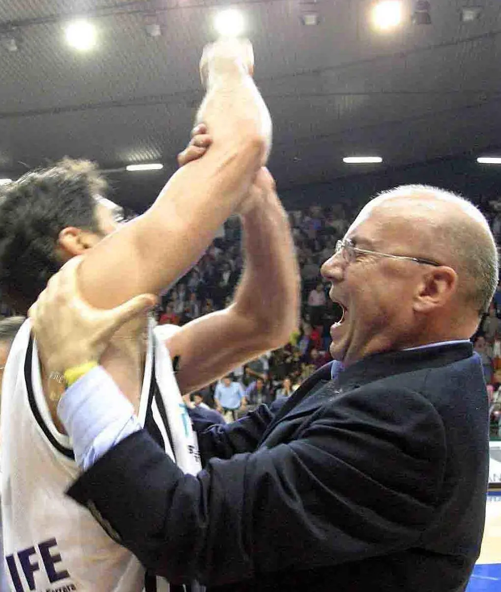 Addio a Sandro Crovetti, figura storica del basket italiano e dirigente a Ferrara