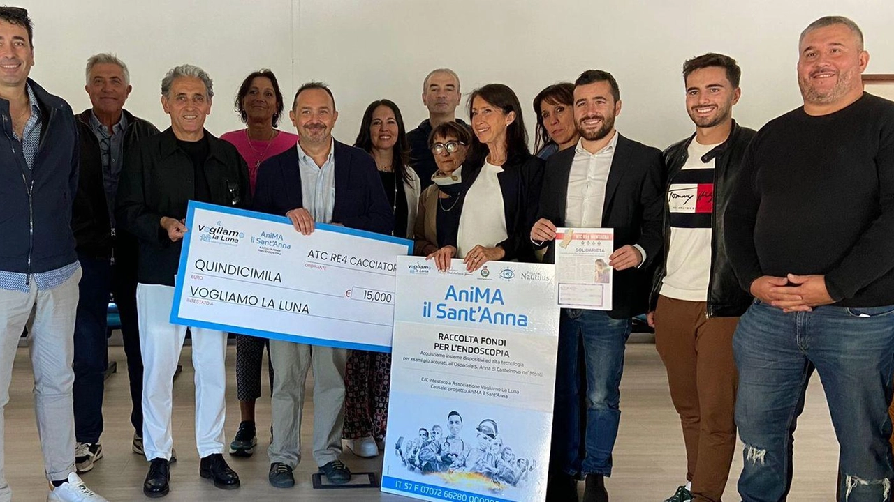 L'Atc Re4 dona 15.000 euro all'ospedale di Castelnuovo Monti per il progetto 'AniMa il Sant'Anna', acquistando apparecchiature mediche moderne. La donazione mira a potenziare l'ospedale e a migliorare i servizi sanitari per la comunità locale.