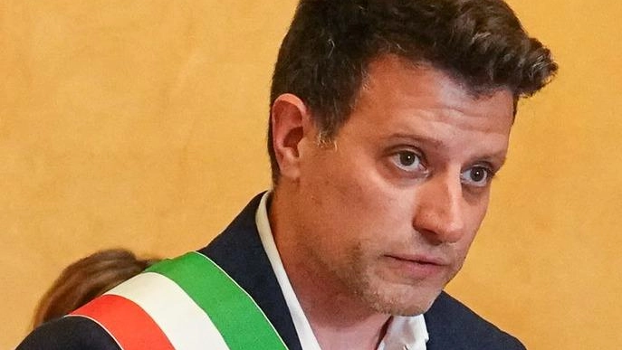 Il sindaco Sacchetti dichiara 25mila euro, nella minoranza svetta Piscitelli (Fratelli d’Italia) con 70mila