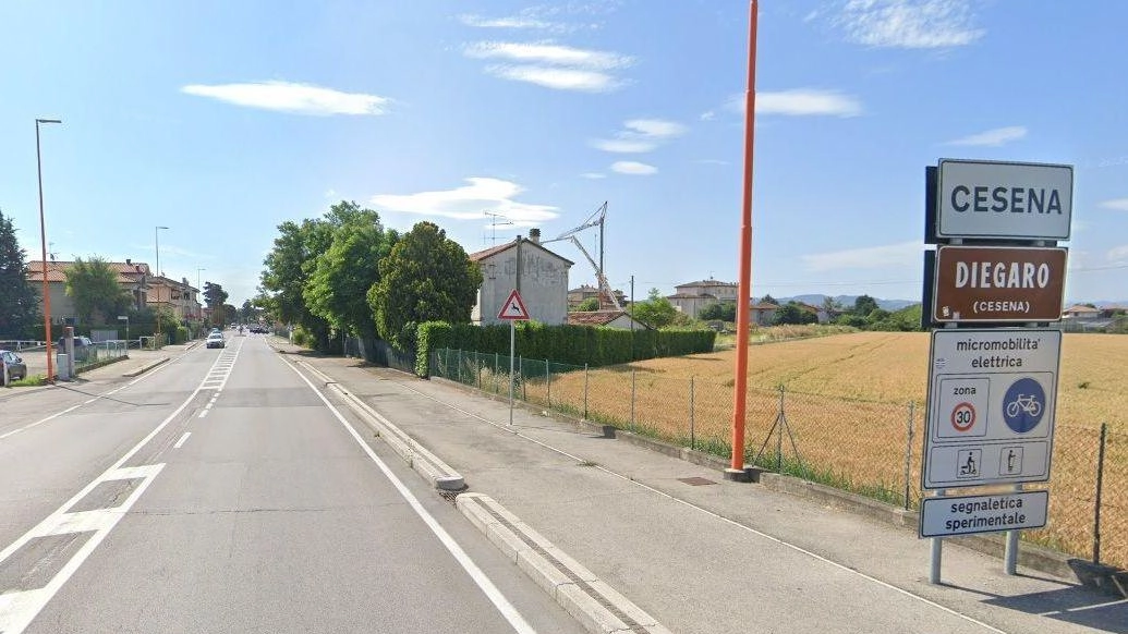 Temporanea modifica alla viabilità in via Emilia Ponnente e via Sarzana per lavori di tombinamenti e pista ciclabile. Deviazioni e senso unico alternato fino al 13 settembre.