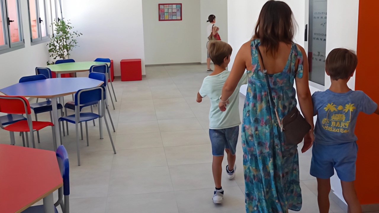 La moderna scuola Antognini inaugurata ieri mattina dal sindaco. Agli Archi la situazione è differente