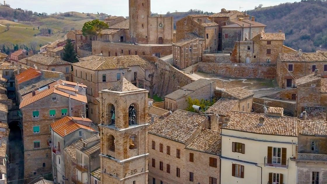 L’ex scuola di San Venanzio diventa centro turistico e di associazioni