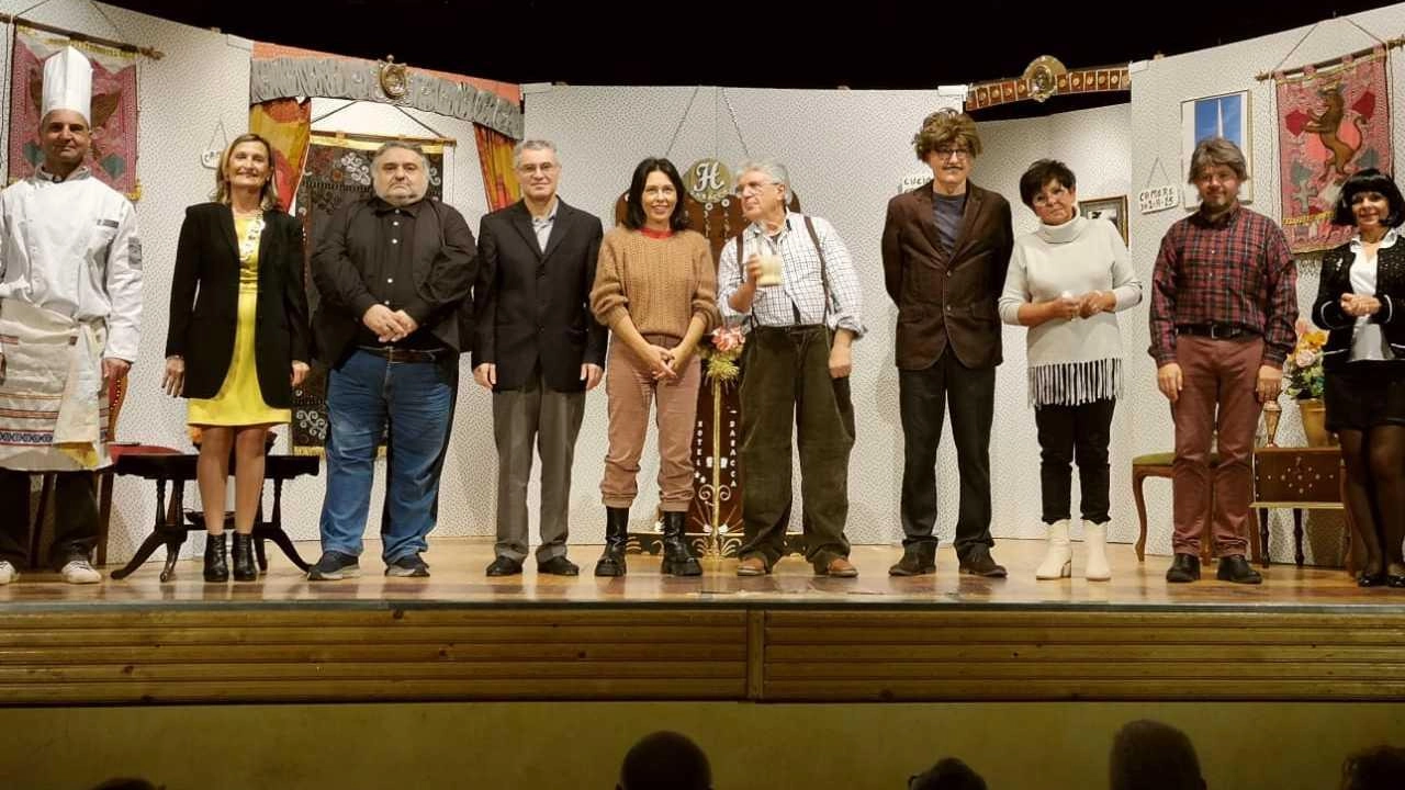 Alle 15.30 al Rasi commedia dialettale con la compagnia Gad di Lugo .