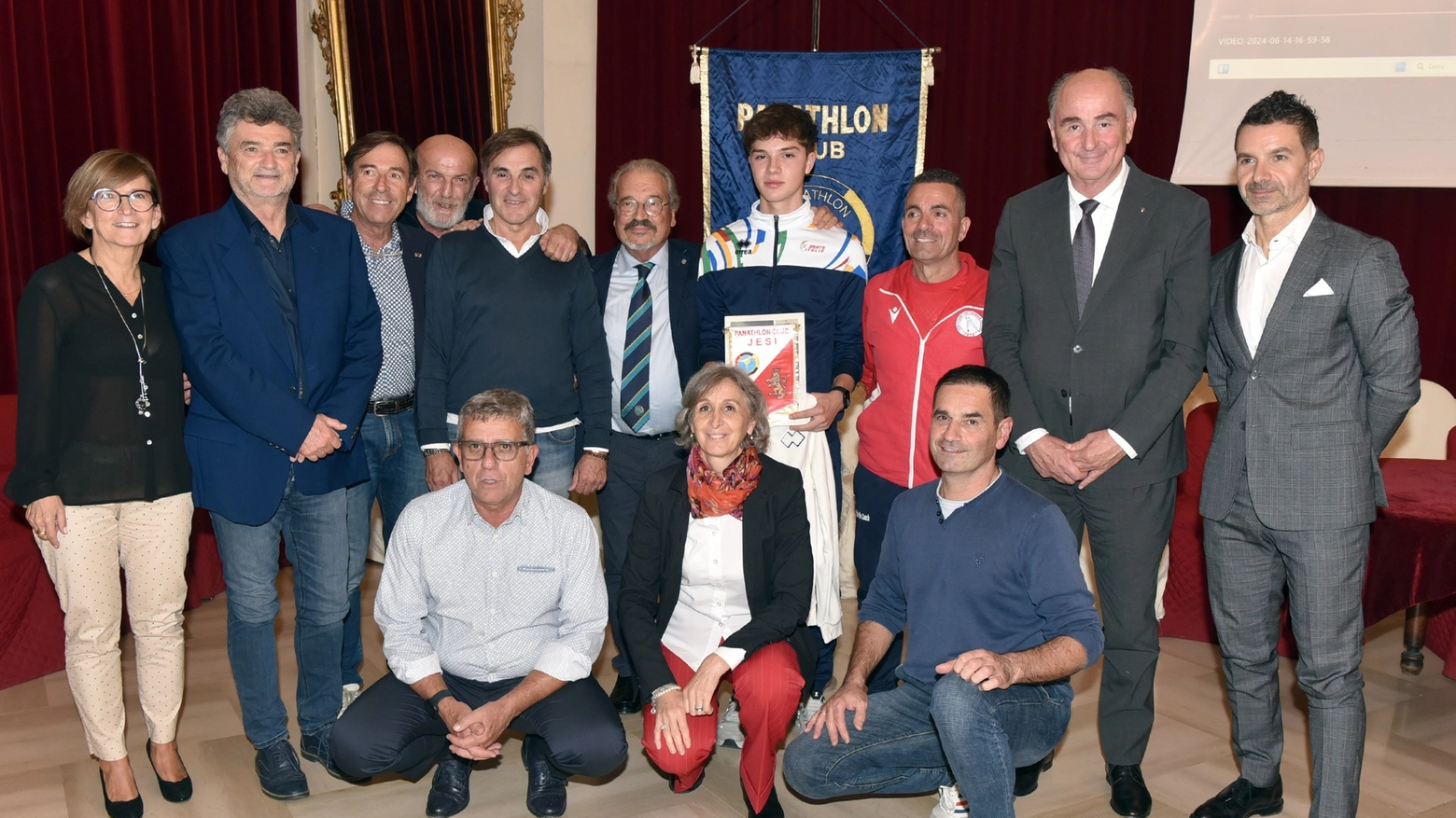 Jesi: l'atleta dell’Asd Fortitudo Pattinaggio Fabriano ha aggiunto - ad un palmarès già carico di medaglie e trofei - il recente titolo di Campione del Mondo di Pattinaggio nei 100 metri di corsa su strada