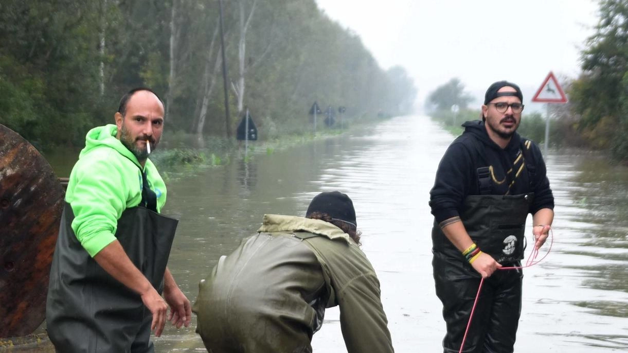 Alluvione, il punto in un’assemblea a teatro