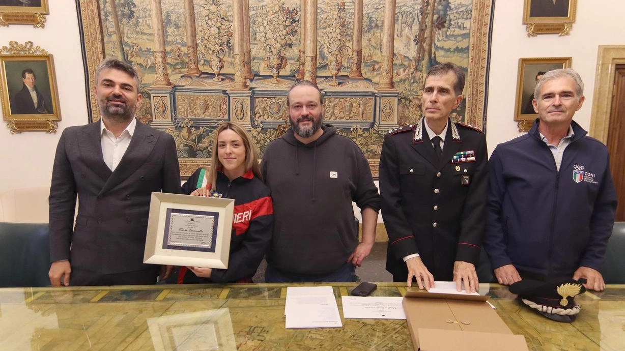 Marta Bertoncelli, col sindaco Fabbri e l’assessore Carità