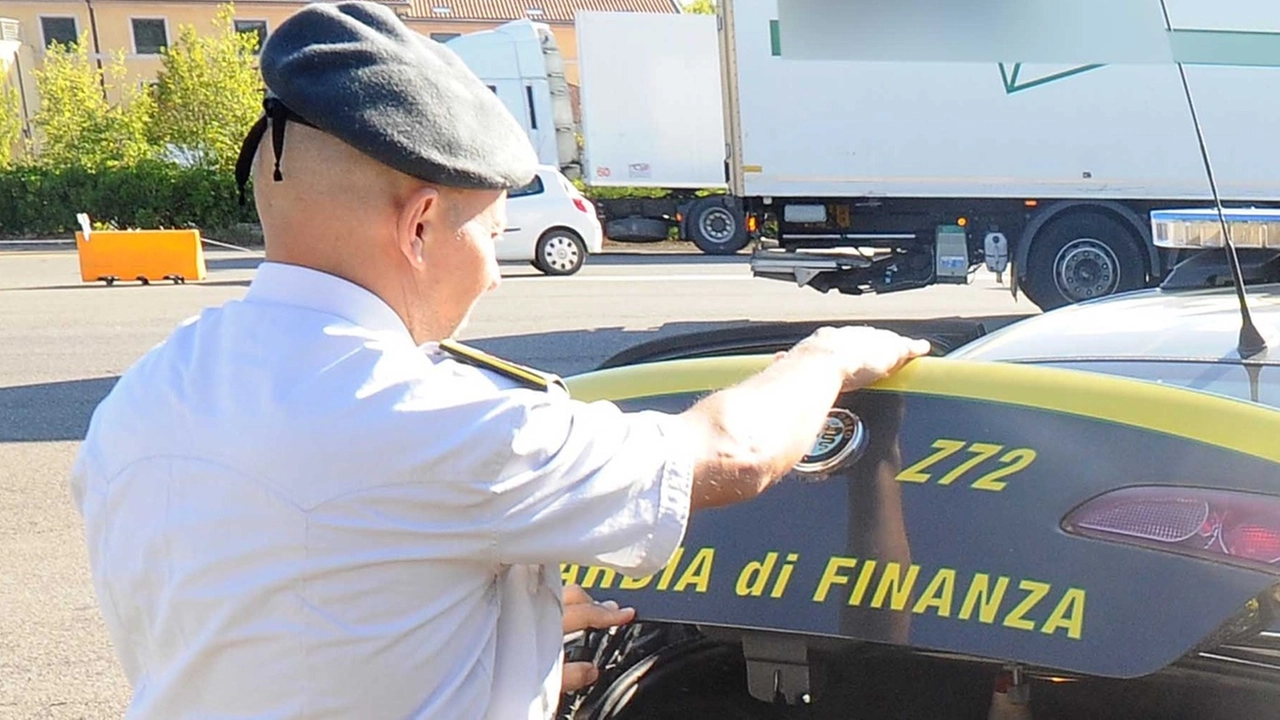 Rovigo, camion trasportava prodotti di pasticceria non conformi (foto d’archivio)