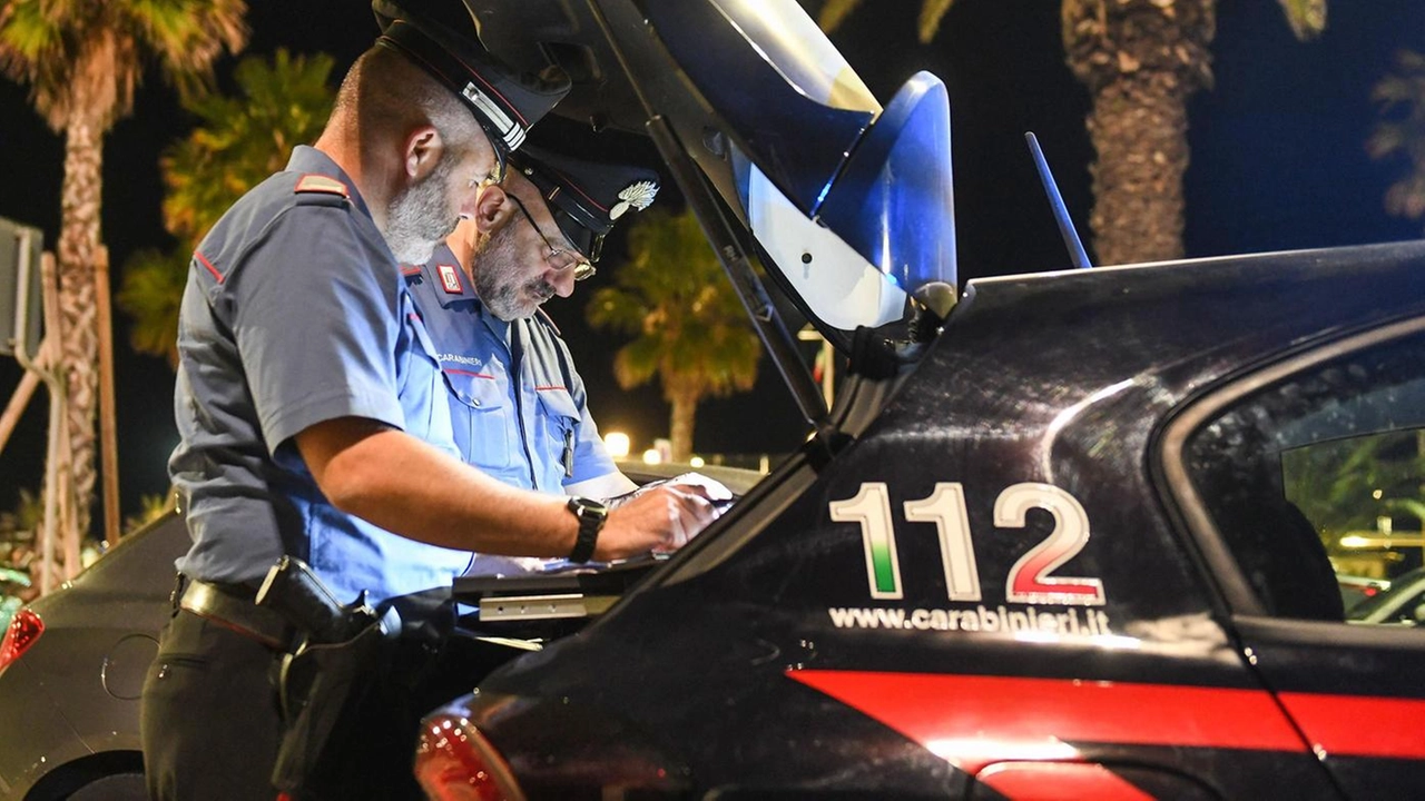 I carabinieri sono intervenuti nell’abitazione di Montecanepino a Potenza Picena, mentre la polizia si è recata al pronto soccorso di Civitanova. Al momento non sono state sporte denunce (foto d’archivio)