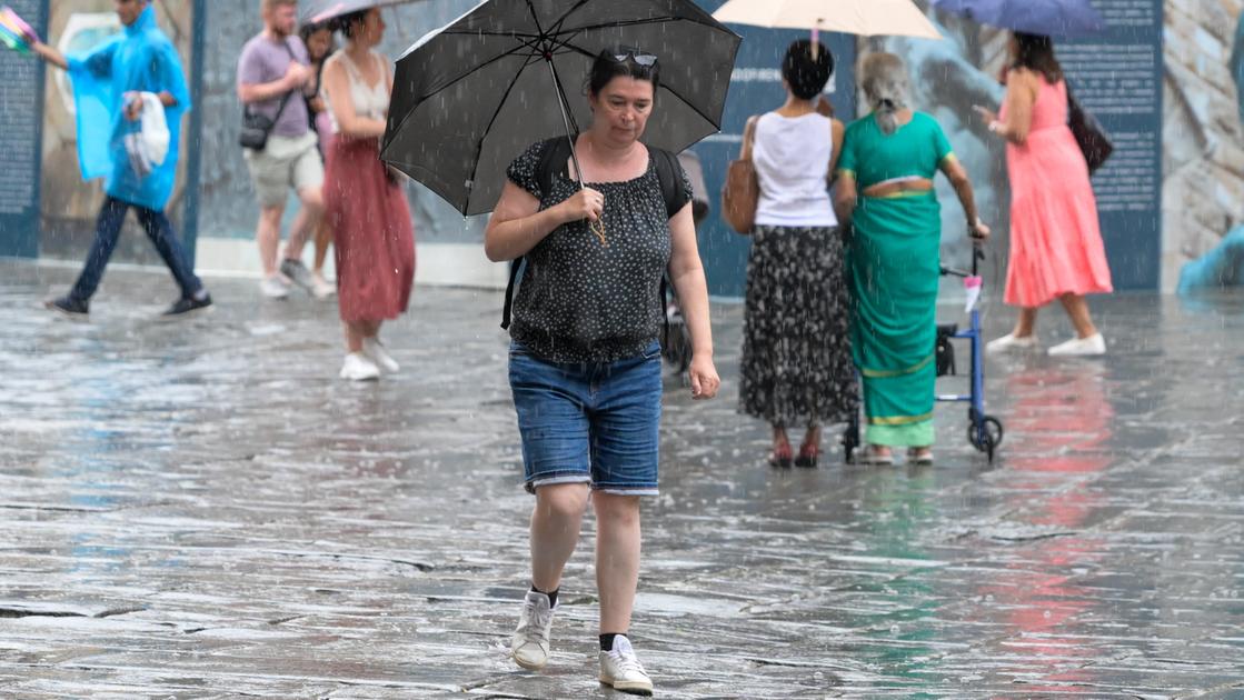 Maltempo Veneto, scatta l’allerta arancione: “Possibili frane e allagamenti”