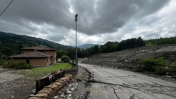 Crisi maltempo sulla collina reggiana: strade chiuse e case isolate