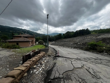 Crisi maltempo sulla collina reggiana: strade chiuse e case isolate