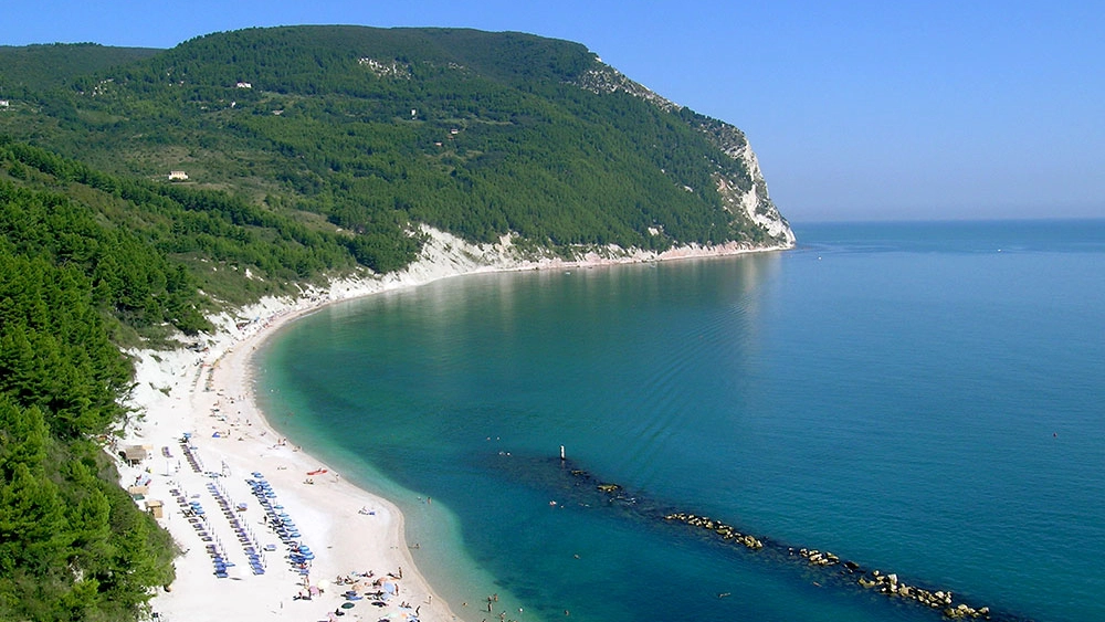 Spiaggia San Michele (Conero, Ancona)