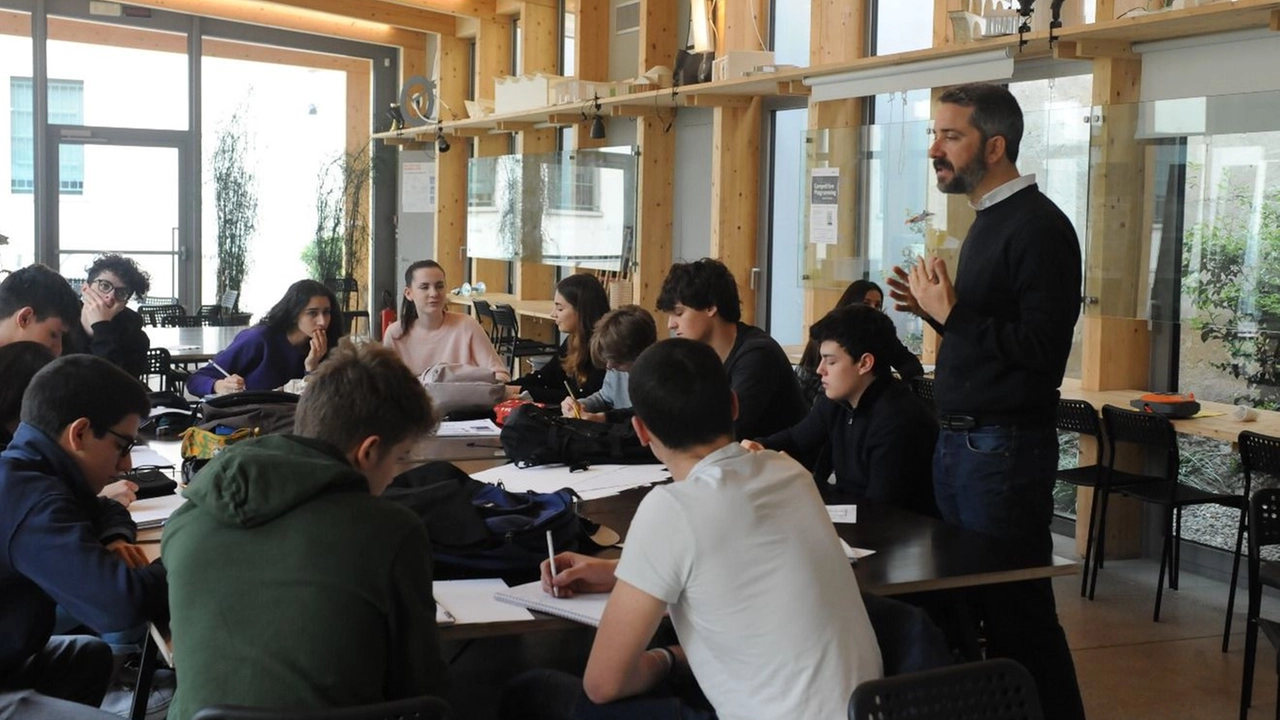 Nasce il liceo Tred Malpighi Scientifico delle scienze applicate, che rappresenta un’avanguardia dell’innovazione didattica in Italia