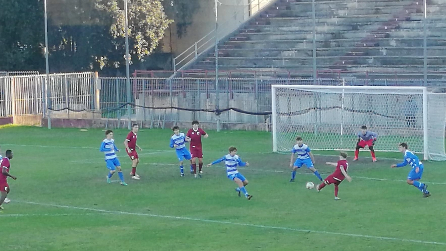 Il Fano Calcio domina la Marottese Arcobaleno con un netto 8-0. Omiccioli apre le marcature, seguito da Incerti e una tripletta di Giovanelli. Gueye, Rolon e D'Anzi completano il punteggio.