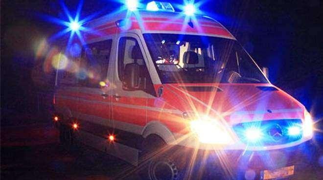 Incidente mortale a Carpi nella notte: muore un giovane di 20 anni