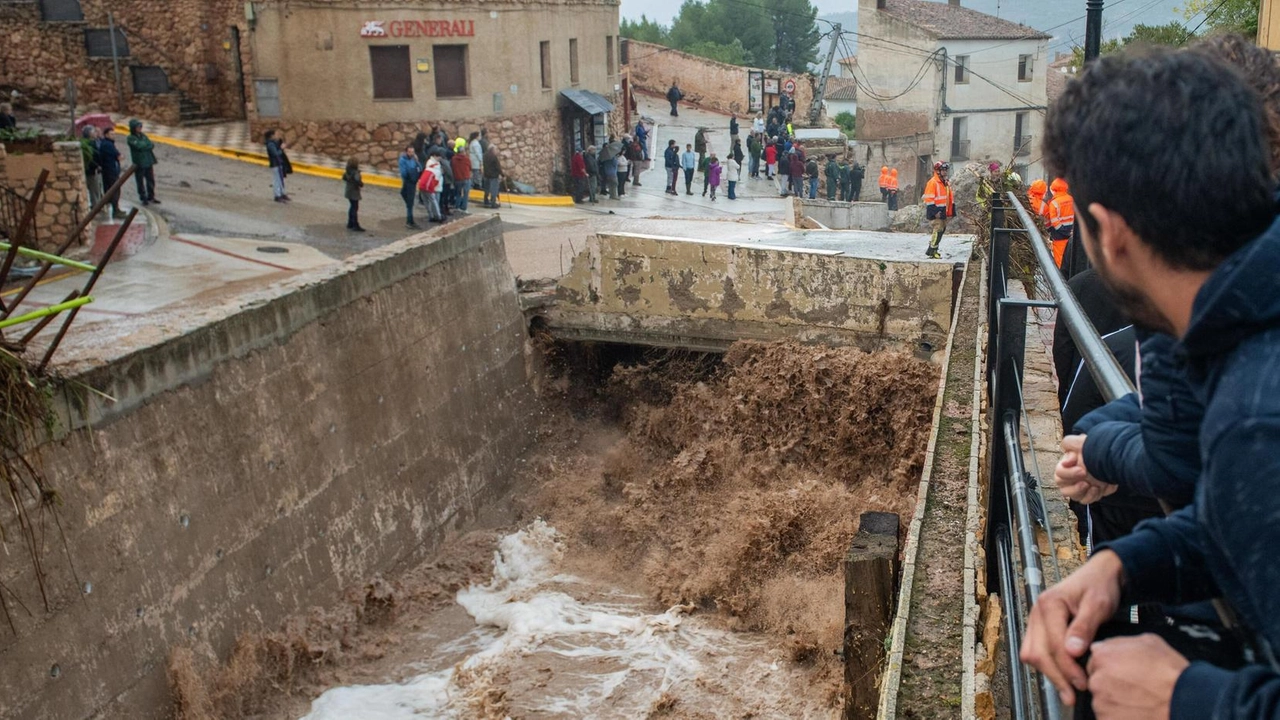 La ditta della Panighina ha uno stabilimento nella città spagnola devastata: per fortuna in una zona che non è finita sott’acqua. "I nostri 100 dipendenti stanno bene".