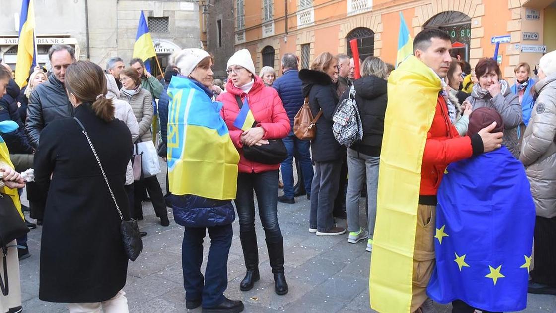 Ucraini in piazza per la pace