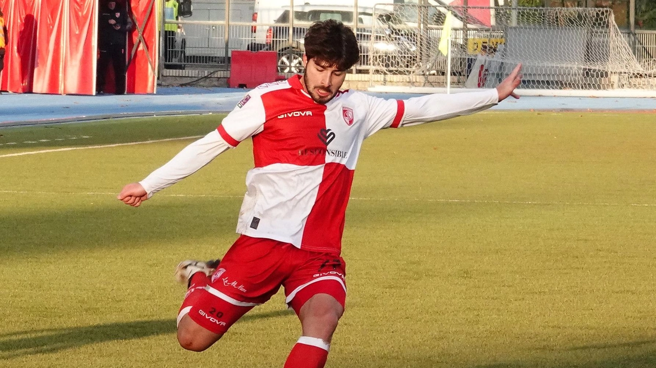 Cioffi, uno dei protagonisti della partita con il Pontedera