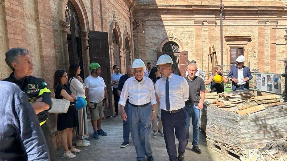 Casa di riposo a Monte S. Giusto e cattedrale di Cingoli: lavori in corso per la ricostruzione