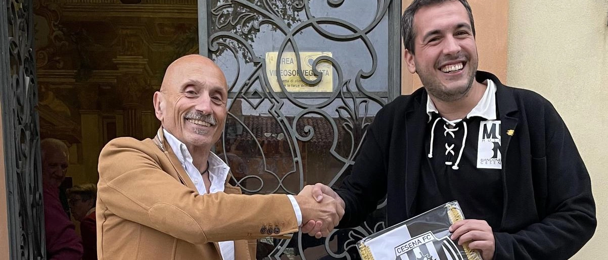 Il Museo Bianconero Cesena celebra la storia del club con iniziative culturali e storiche. Nasce l'Associazione per valorizzare il patrimonio e ricordare le gesta dei bianconeri.