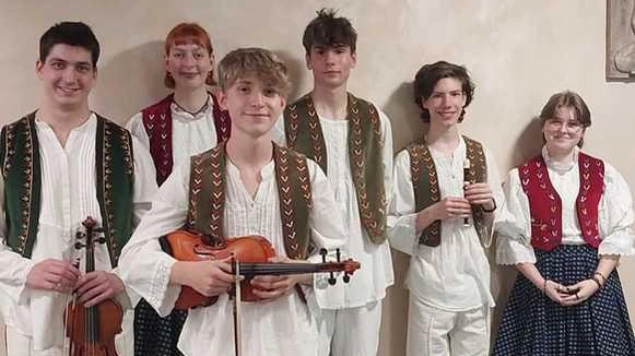 C’è il ’Concerto dell’amicizia’:  musica e folklore da Praga